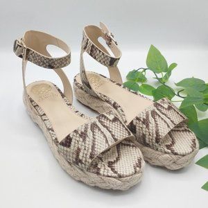NWT - Vince Camuto snake skin print Sandals 8.5M‎